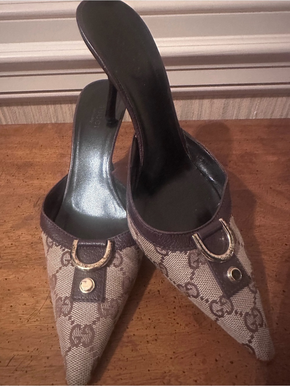 Gucci logo Brown Monogram Pointed-Toe Mule Heels